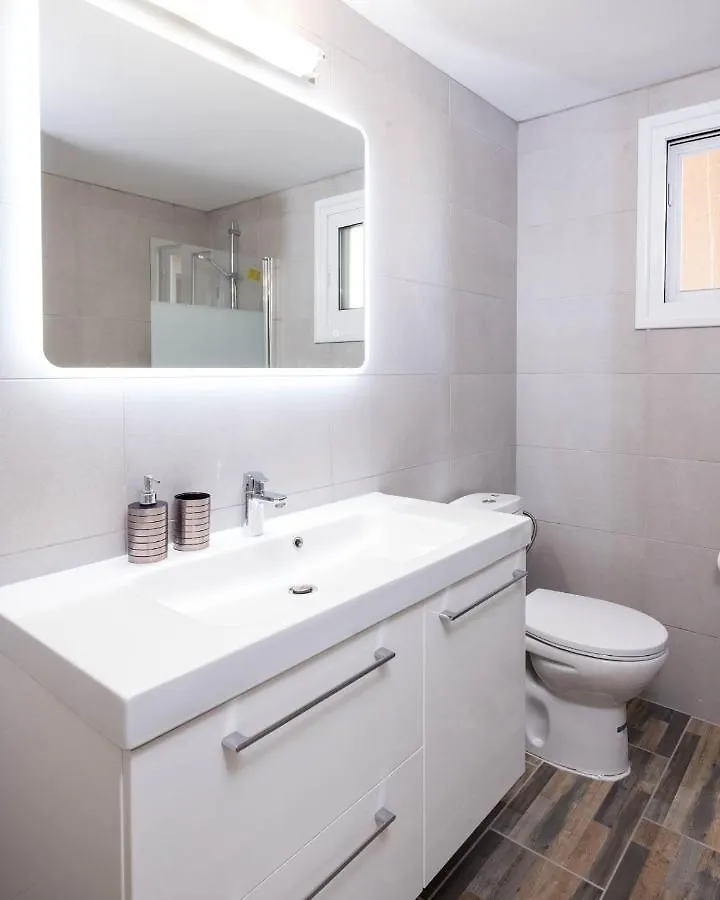 Happy Stay Apartment - Halefka Court Larnaca